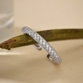 Eleganter S925 Sterlingsilber Ring verstellbar mit funkelndem Pavé-Besatz aus Zirkonia - Größe 14 (Offen Verstellbar) / Weißgold