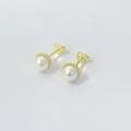 Classic S925 sterling silver pearl stud earrings with elegant beaded gold edge - 925 Silver / 5mm Gold