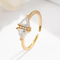 Verstellbarer S925 Sterlingsilber Ring mit zwei Dreiecks-Zirkonia in Gold-Finish - Einstellbar Offen / Gold