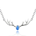 Collar de asta de ciervo en plata S925 con piedra preciosa azul sobre fondo blanco - Plata 925 / Circonia Azul (Collar)