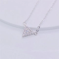 Collar de plata S925 con colgante de triángulo geométrico y circonitas brillantes - Plata 925 / Oro Blanco