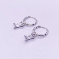 Detalle de pendientes de plata S925 con colgantes rectangulares de circonita cúbica - Plata de Ley S925 Completa / Plata-Zirconia Blanca