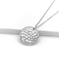 Collana con ciondolo rotondo in argento sterling S925 con texture martellata e catena - Argento Sterling S925 Completo / Argento