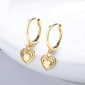 Elegante goldene Herz-Ohrringe mit poliertem Finish und Creolen-Verschluss für Damen - 925er Silber / Gold