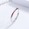 Verstellbarer S925 Sterlingsilber Mobius Ring mit roter Emailline und Silber-Finish - Einstellbar Offen / Damenring