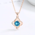 Collana a quadrifoglio in argento 925 oro rosa con gemma di topazio azzurro - Con Catena 1.58 / Placcato oro rosa con zirconia blu mare