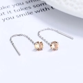 Orecchini a filo in argento 925 con nappe di zirconi rotondi color champagne in stile minimale - Champagne