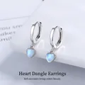 Élégantes créoles en argent sterling S925 avec pendentifs cœur en pierre œil-de-chat bleue - Argent 925 / Pierre de lune