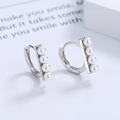 Elegante S925 zilveren oorringen met vier verticale witte parels voor dames, set van 2 - 925 zilver / Witgoud