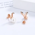 Hasen-Perlenohrstecker in Roségold mit Zirkonia und 925er Silber für elegante Frauen - 925er Silber / Roségold