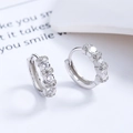 Eleganti orecchini a cerchio in argento sterling 925 con cinque zirconi luminosi - Argento 925 / Oro Bianco/Paio