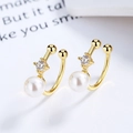 Χρυσά σκουλαρίκια ear cuff σχήματος C με λευκά μαργαριτάρια και ζιργκόν πέτρες - Χρυσό