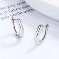 Orecchini a cerchio a forma di U in argento sterling 925 con finitura a specchio lucida - Argento 925 / Oro Bianco