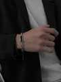 Bracciale da uomo in catena d'argento con intarsio rettangolare in pietra nera - Stile Zirconia Nera (S055-A)