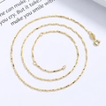 Minimalist 999 silver wavy gold-plated necklace with elegant spring clasp on white card - 925 Silver / Gold