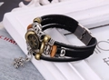 Detalle de pulsera de cuero multicapa con cuentas vintage y colgante de copo de nieve - Negro