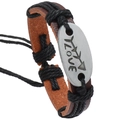 Bracciale artigianale in pelle marrone con piastra in metallo incisa con LOVE - Filo Nero