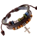 Mehrlagiges Lederarmband mit bunten Holzperlen und einem silbernen Metallkreuz-Anhänger - Vintage Kreuz Mehrschichtige Kombination (B01487)