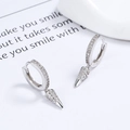 Boucles d'oreilles créoles en argent 925 avec pendentif cône et oxydes de zirconium - Style de Cône (A-54-01) / Argent 925 / Or Blanc/Paire