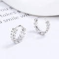 Pendientes de aro de plata de ley 925 con diseño de hojas de laurel estilo natural - Plata 925 / Oro Blanco/Par