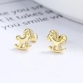 Goldene 925er Sterlingsilber Schaukelpferd Ohrstecker mit Schraubverschluss - 925er Silber / Gold