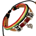 Handgefertigtes Lederarmband mit bunten Flechtseilen und hohlem Blattanhänger - Hellbraun