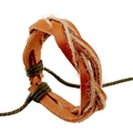 Bracciale intrecciato in pelle marrone fatto a mano con corda di canapa e dettagli verdi - Stile Intrecciato / Marrone
