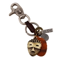 Vintage-Schädel-Leder-Schlüsselanhänger mit Stammesanhängern und Metallgravur - Totenkopf Maske Stil (K47)