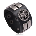 Bracciale largo in pelle punk nero con teschio in lega vintage e chiusura a scatto - Nero