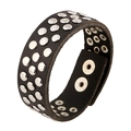 Bracciale punk in pelle nera con tripla fila di borchie argentate e bottoni a pressione - Nero