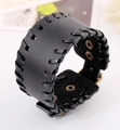 Retro-Punk-Stil breites schwarzes Lederarmband mit geflochtenen Kanten und Metalldruckknöpfen - Schwarz