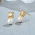 Orecchini a perno in argento 925 con diamante quadrato e perla rotonda - Argento 925 / Oro