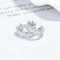 Anello in argento sterling 925 con zirconi geometrici taglio marquise e finitura lucida - Argento 925 / Colore Oro Bianco / Pezzo