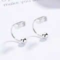 Orecchini a C in argento 925 con zircone rettangolare e sfera d'argento lucidata - Argento 925 / Oro Bianco / Paio (Rettangolo)