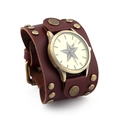 Orologio da polso largo in pelle marrone stile retrò punk con borchie vintage e quadrante stella - caffè