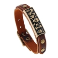 Bracciale retrò in pelle marrone con ciondoli a teschio in bronzo e fibbia regolabile - Marrone Scuro