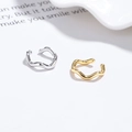 Minimalistische gewellte Ohrmanschetten im Set in Gold und Silber für Damen - Wellenförmige Ohrklemme (Stil 1) / Weißgold