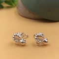 Orecchini a perno a forma di pesce in argento 925 con trame di pinne dettagliate - Stile a Gancio Argentato