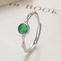 Anillo ajustable de plata 925 con piedra de luna verde y banda textura bambú - Abierto Ajustable / Oro Blanco (Vidrio Verde)