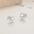 Orecchini a fiore traforati in argento S925 con cuore centrale e chiusura a vite - Argento 925 (Sfera a Vite 3mm) / Oro Bianco/Paio