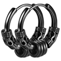 Vue détaillée de créoles noires avec motif écailles de dragon et trois anneaux mobiles - Créoles avec Anneaux / Noir