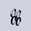 Paire de boucles d'oreilles créoles argentées minimalistes avec finition polie pour hommes et femmes - Argent