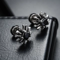 Pendientes de cruz gótica en acero de titanio con circonitas negras para hombre y mujer - Estilo de Cruz Circonita Negra (X715-B)