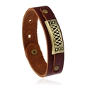 Retro dubbellaagse koeienhuid lederen armband met antieke bronzen plaat en Grieks patroon - Dieproodbruin
