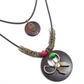 Collana lunga vintage a strati con ciondoli in legno a forma di mano di Hamsa e forbici - Stile Ciondolo in Legno a Doppio Strato Vintage (N0298)