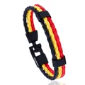 Détail du bracelet en cuir tissé aux couleurs de la Belgique avec fermoir magnétique noir mat - Style Belgique