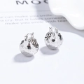 Funkelnde S925 Sterlingsilber Kugelohrringe mit lasergeschnittenem Facettenschliff - 925er Silber / Weißgold