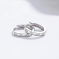 Pendientes de aro de plata 925 con circonitas en forma de flor y acabado plata - Plata 925 / Oro Blanco