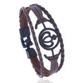 Bracciale retrò multistrato in pelle con ciondolo ancora nero e chiusura opaca - Marrone