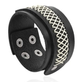 Minimalistisches handgewebtes mehrlagiges Lederarmband mit silbernen Metalldruckknöpfen - Schwarz